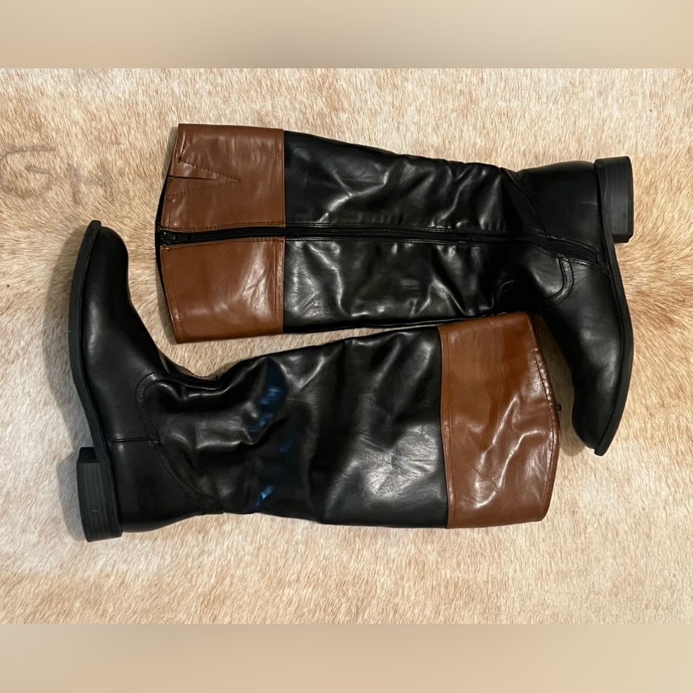 Tall 2 tone side zip boots - Picture 4 of 5